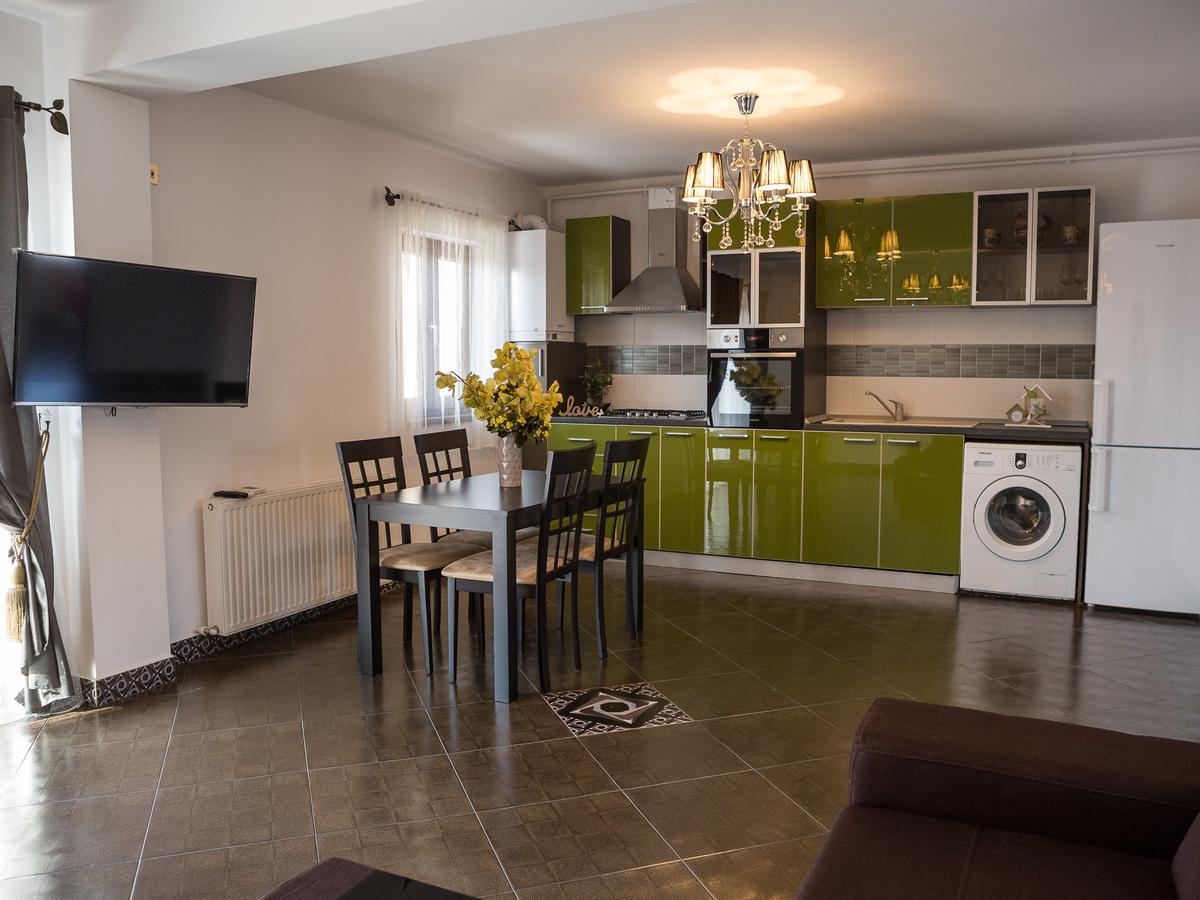 Casa Bella Apartments Bragadiru Exteriör bild